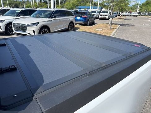 Used 2025 Ford Maverick Lariat AWD/4WD image 17