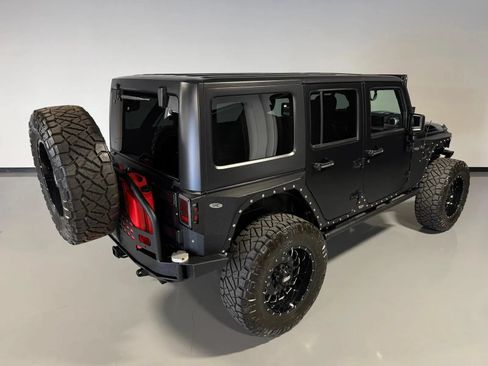 Used 2017 Jeep Wrangler Unlimited Sport w/ Quick Order Package 24S AWD/4WD image 35