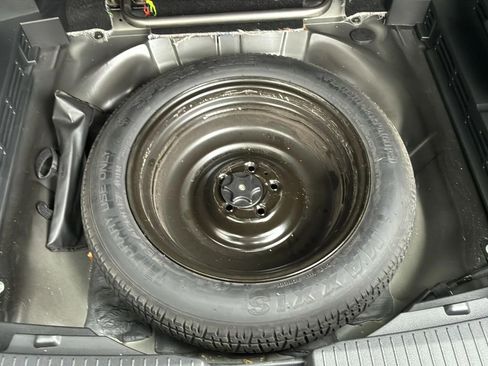 Used 2023 Nissan Rogue S FWD image 33