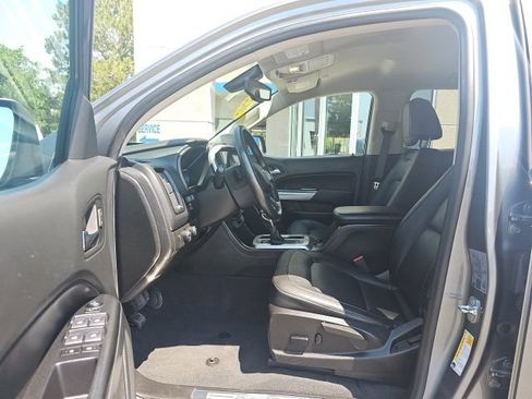 Used 2022 Chevrolet Colorado ZR2 AWD/4WD image 9