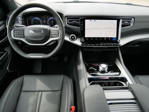 New 2026 Jeep Grand Wagoneer Limited AWD/4WD image 10