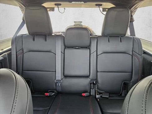 New 2026 Jeep Wrangler Unlimited Rubicon image 15