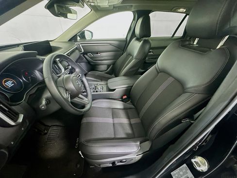 Used 2025 MAZDA CX-50 AWD 2.5 S w/ Premium Package image 13