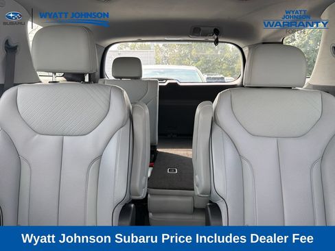 Used 2025 Hyundai Palisade SEL FWD image 26