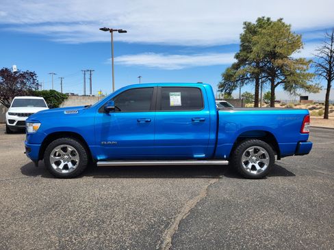 Used 2022 RAM 1500 Big Horn AWD/4WD image 4