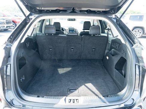 Used 2024 Ford Edge SEL AWD/4WD image 35
