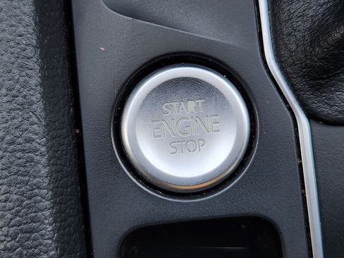 Used 2021 Volkswagen Atlas SE AWD/4WD image 22