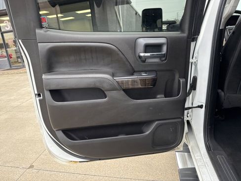 Used 2016 GMC Sierra 2500 Denali w/ Suspension Package, Off-Road image 44