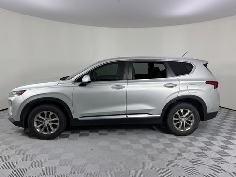 Used 2020 Hyundai Santa Fe SEL w/ Convenience + Premium Package FWD image 2