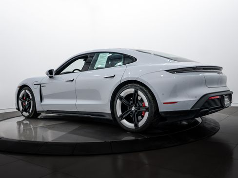 Certified 2025 Porsche Taycan 4S image 3