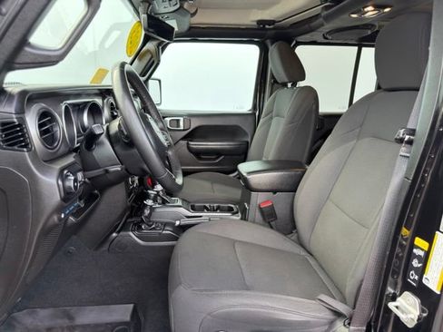 Used 2023 Jeep Wrangler Unlimited AWD/4WD image 22