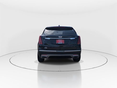Used 2021 Cadillac XT5 Premium Luxury AWD/4WD image 7