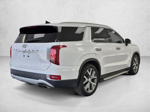 Used 2022 Hyundai Palisade SEL w/ 8P Bench Seat Package FWD image 5