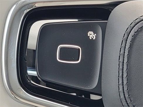 New 2025 Lincoln Navigator Reserve image 33