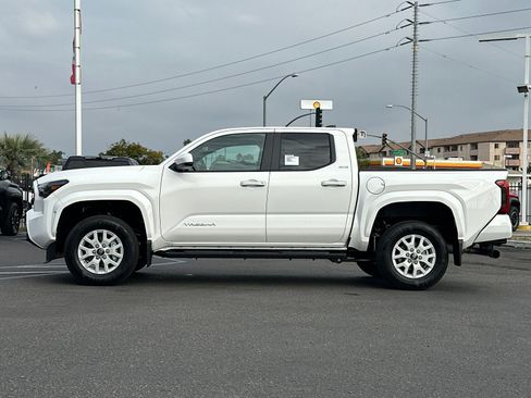 New 2026 Toyota Tacoma SR5 image 2