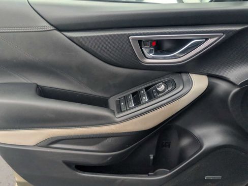 Certified 2023 Subaru Forester Limited image 21