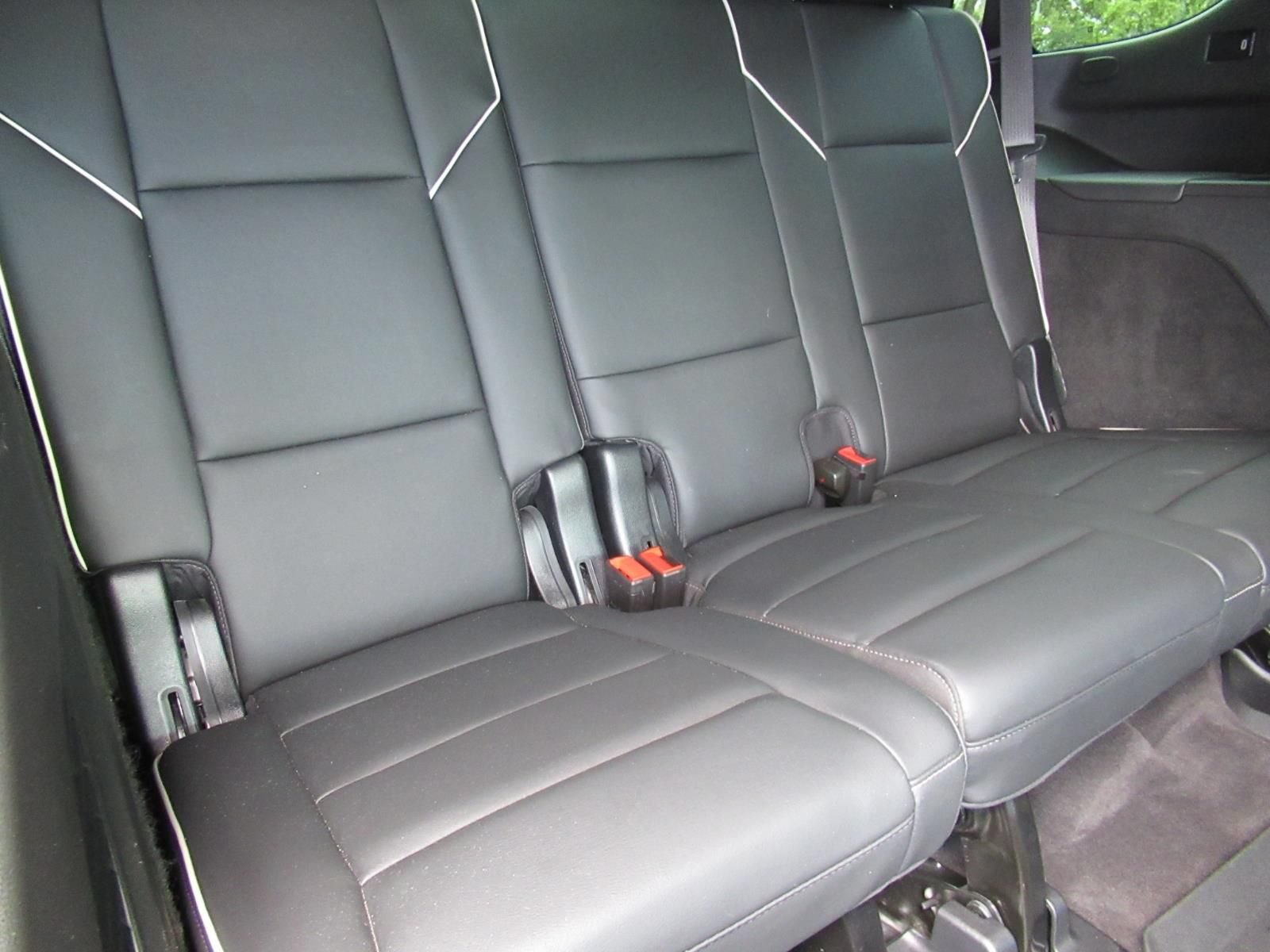 Used 2023 Cadillac Escalade Premium Luxury w/ LPO, Radiant Package AWD/4WD image 38