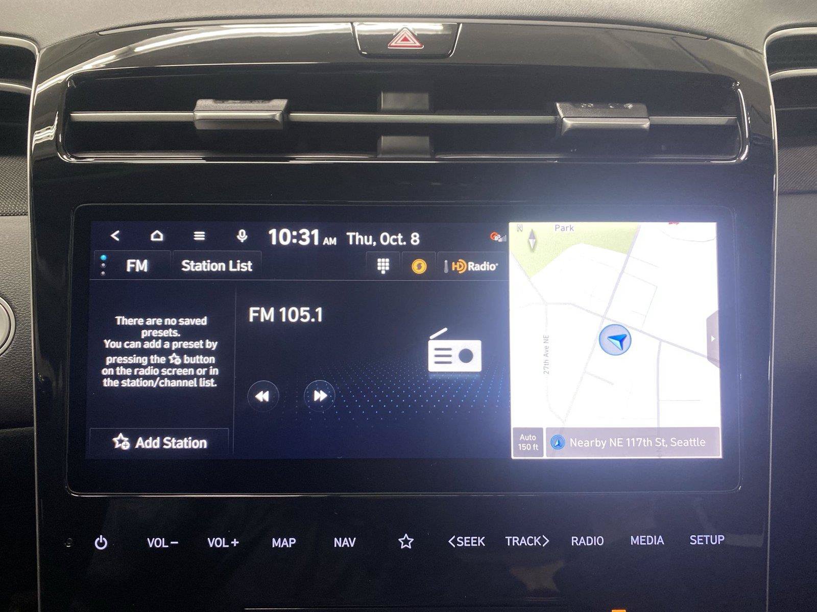 Used 2023 Hyundai Tucson Limited AWD/4WD image 16