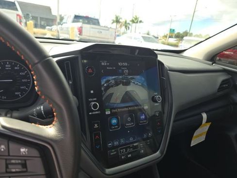 Used 2024 Subaru Crosstrek 2.5i Limited image 12