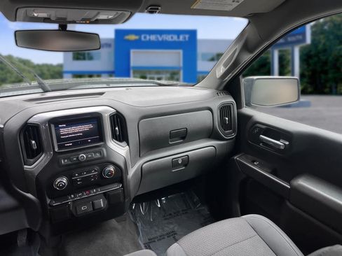 Certified 2020 Chevrolet Silverado 1500 Custom Trail Boss w/ Custom Convenience Package AWD/4WD image 32