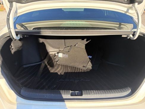 Used 2025 Honda Accord SE image 14