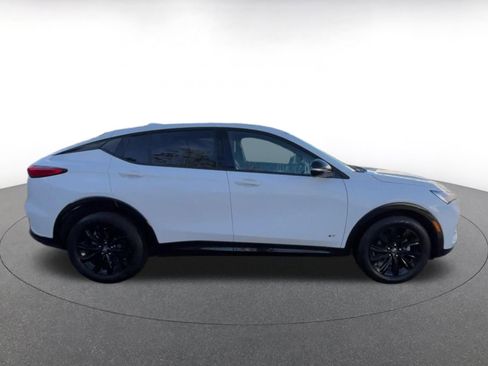 Used 2025 Buick Envista Sport Touring image 16