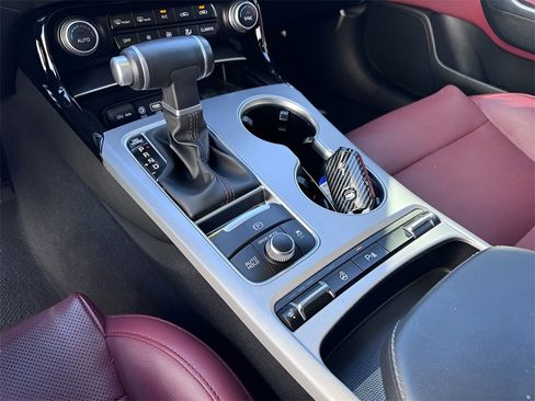 Used 2021 Kia Stinger GT image 17