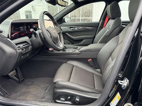New 2026 Cadillac CT5 V w/ LPO, ONYX Package image 15