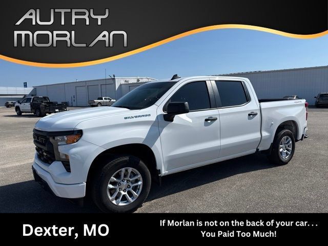 Used 2024 Chevrolet Silverado 1500 Custom AWD/4WD image 1