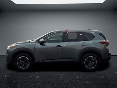 Certified 2025 Nissan Rogue SV AWD/4WD image 6