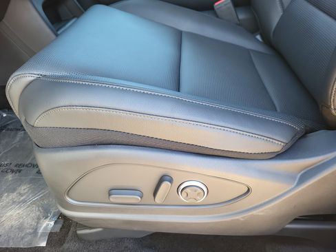 New 2026 Hyundai Palisade Limited image 8