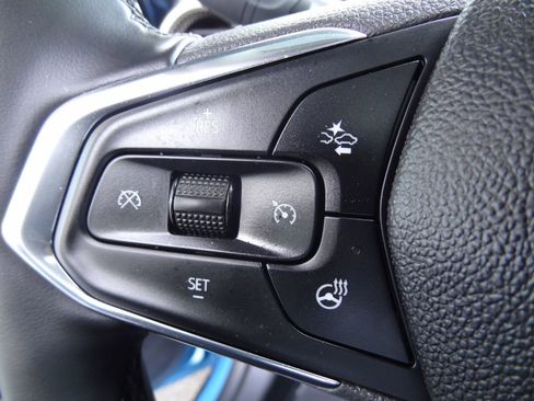 Used 2026 Chevrolet Trax ACTIV w/ Sunroof Package image 17