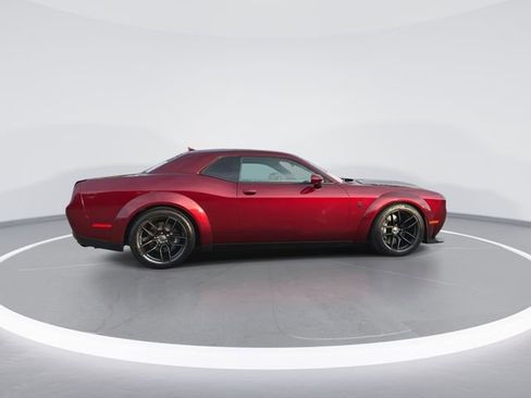 Used 2019 Dodge Challenger SRT Hellcat Redeye image 8