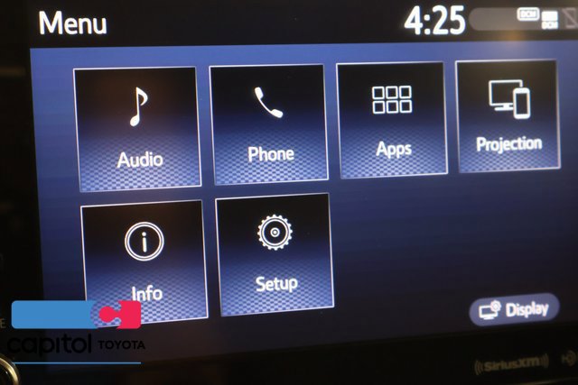 Used 2020 Toyota Highlander LE AWD/4WD image 22