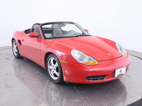 Used 1997 Porsche Boxster RWD image 9