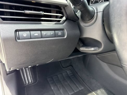 Used 2019 Nissan Altima 2.5 Platinum FWD image 17