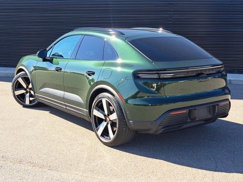 Certified 2025 Porsche Macan 4 Electric image 3