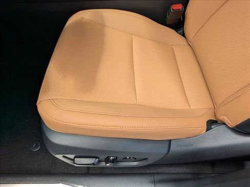 Used 2026 Lexus RX 350 Premium w/ Convenience Package image 4