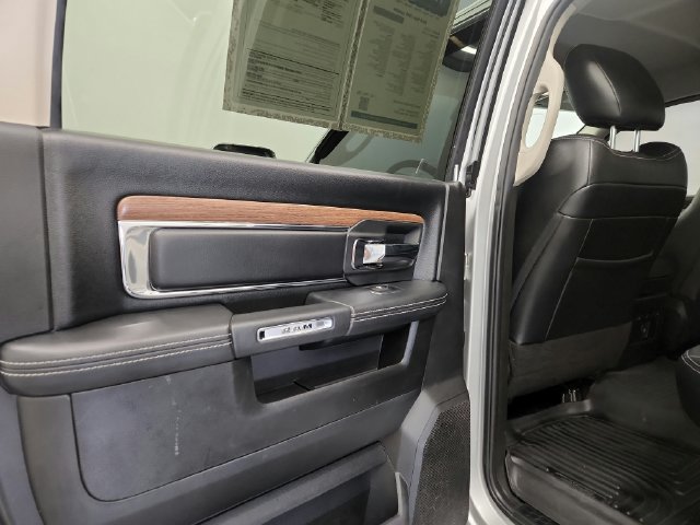 Used 2018 RAM 2500 Laramie w/ Snow Chief Group AWD/4WD image 43