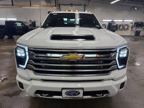 New 2026 Chevrolet Silverado 2500 High Country w/ Technology Package AWD/4WD image 2