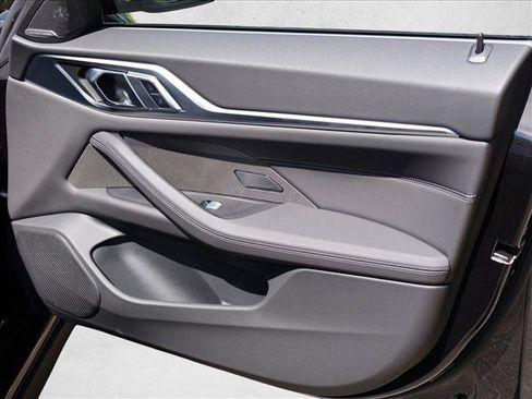 Certified 2025 BMW i4 xDrive40i AWD/4WD image 30