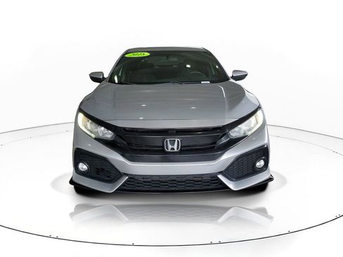 Used 2018 Honda Civic Sport image 2