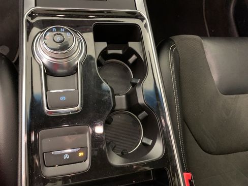 Used 2019 Ford Edge ST w/ Convenience Package image 27