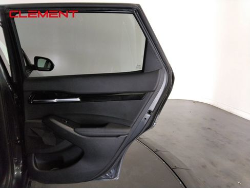 Used 2023 Kia Seltos EX image 38