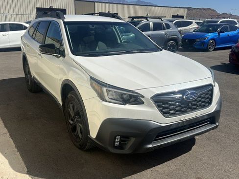 Used 2020 Subaru Outback Onyx Edition XT AWD/4WD image 4