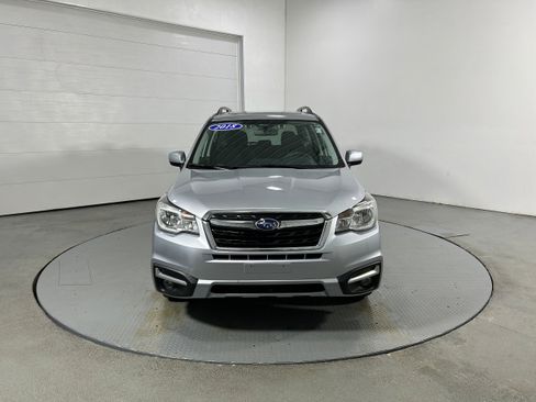 Used 2018 Subaru Forester 2.5i Premium image 13
