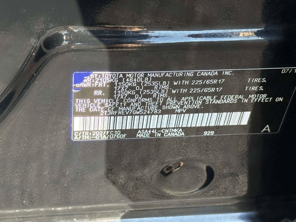 Used 2016 Toyota RAV4 XLE AWD/4WD image 27