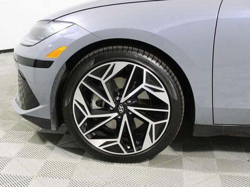 Used 2024 Hyundai Ioniq 6 SEL image 4