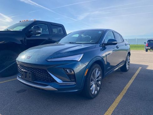 Used 2024 Buick Envista Avenir image 18