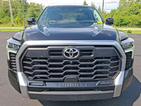 Used 2023 Toyota Tundra Limited w/ TRD Off-Road Package AWD/4WD image 29